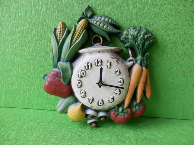 Keramické hodiny zelenina