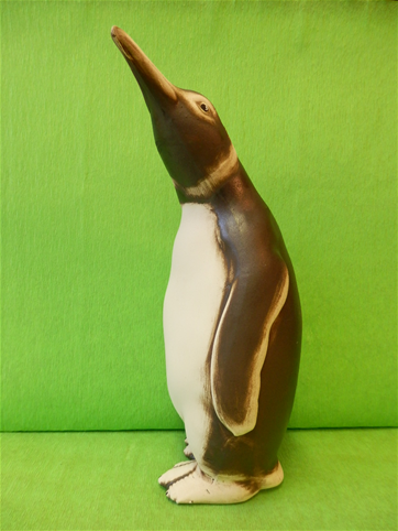 Soška tučňák velký