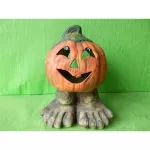 Halloweenská dýně na nohách 007