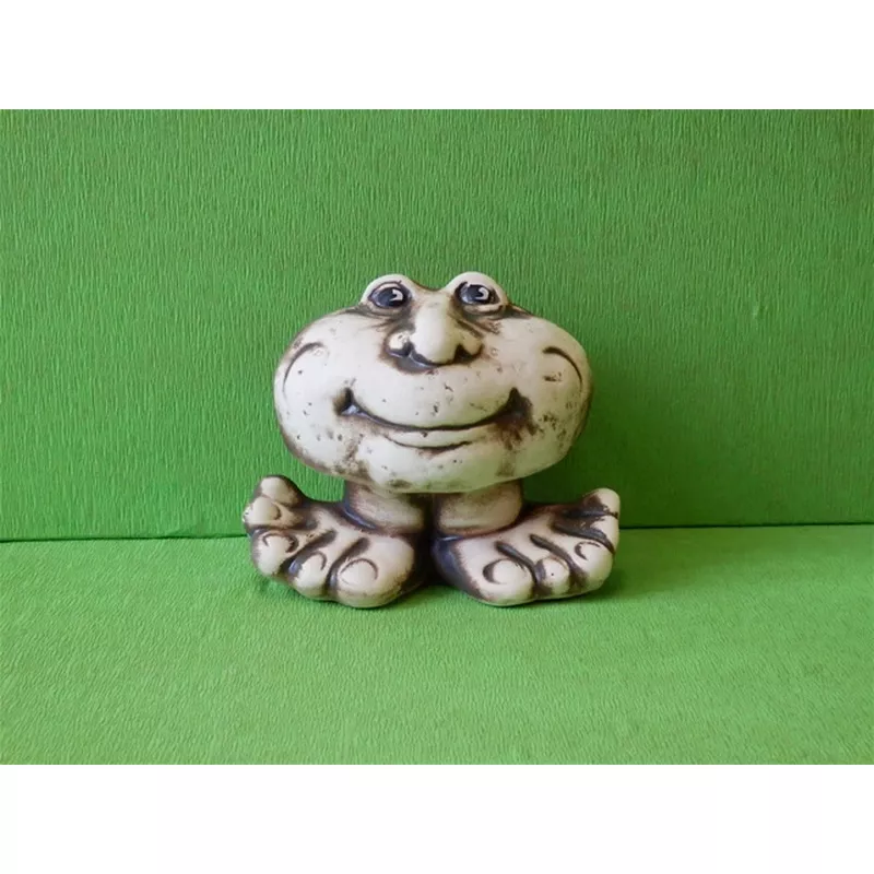 Keramický ozdobný kámen na nohách